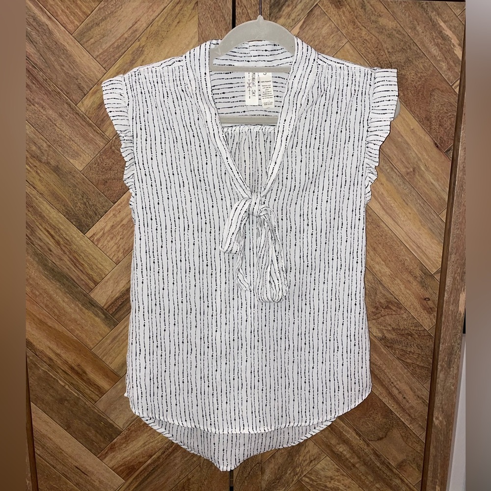Cute white polka dot blouse
